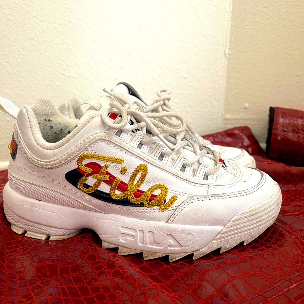 ✨FILA TRENDY, CHUNKY DAD SNEAKERS✨